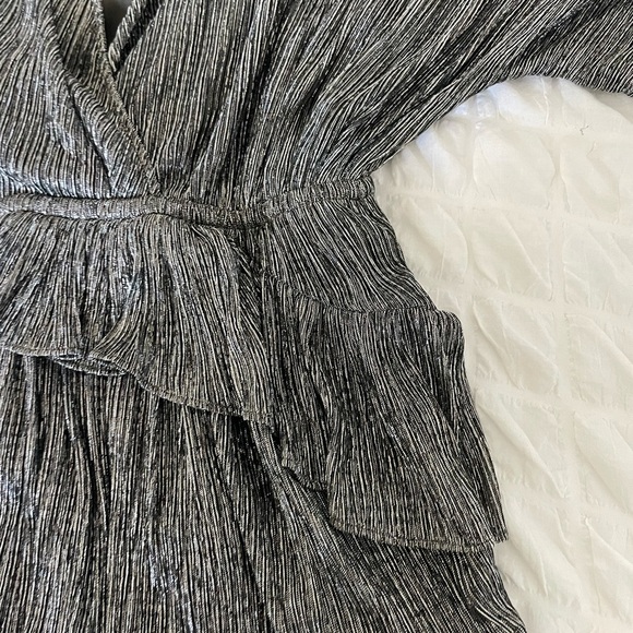 IRO Spina Metallic Ruffle Silver Dress - Picture 9 of 12